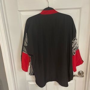 Chico size 2 Large Kimono 3/4 sleeve. Poly.  Bust 42”
